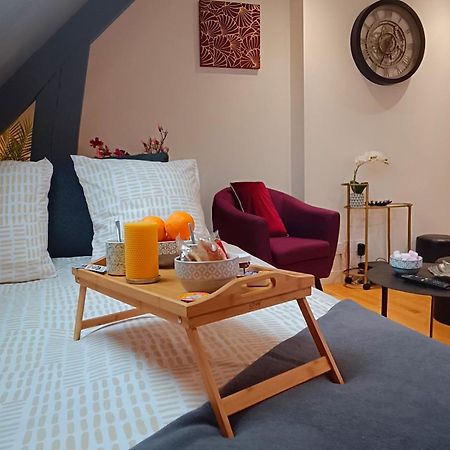 Appartement F2 Idealement Situe Caen Exterior photo